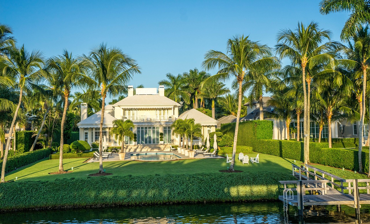 Palm Beach waterfront luxury estate with private dock financed through a jumbo mortgage