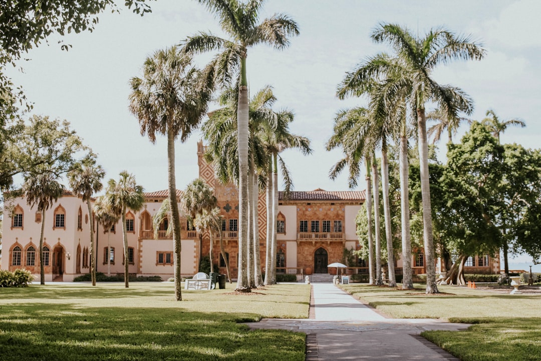 Florida estate home with homestead status inherited by family heirs